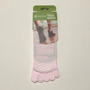 Gaiam Yoga Socks / Super Grippy / All Grip-No Slip (Pink)